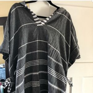 CLOSING Hoodie Puncho Grayish Black and White